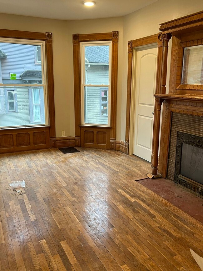 405 E Porter St in Albion, MI - Building Photo - Building Photo