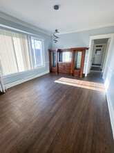 8004 S May St in Chicago, IL - Building Photo - Building Photo