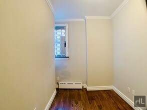 East 32nd Street in New York, NY - Building Photo - Building Photo