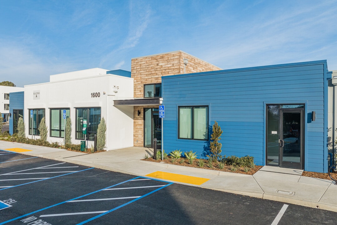 Parkside Flats in Fairfield, CA - Foto de edificio