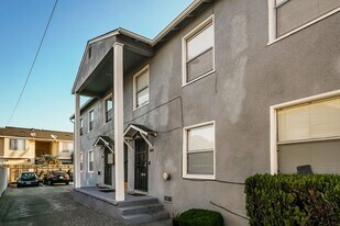3803 Bissell Ave in Richmond, CA - Building Photo