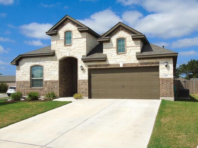 1013 Myrna Bend in Leander, TX - Foto de edificio - Building Photo