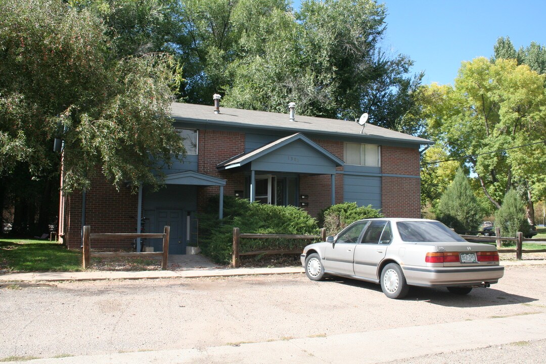 1301 Burton Ct in Fort Collins, CO - Building Photo