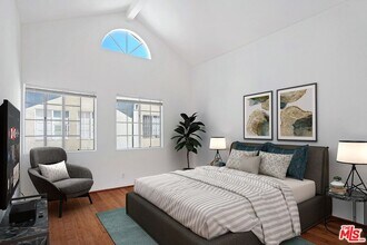 850 N Poinsettia Pl in Los Angeles, CA - Building Photo - Building Photo