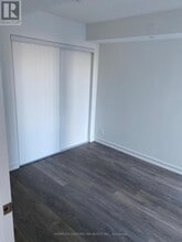 60-760 Shuter St in Toronto, ON - Building Photo - Building Photo