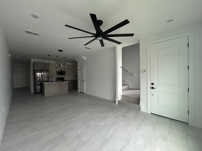 8218 Casa Verde Rd in Laredo, TX - Building Photo - Building Photo