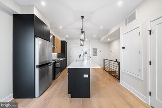 315 W Berks St in Philadelphia, PA - Building Photo - Building Photo