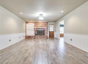 5804 NW 89th St in Oklahoma City, OK - Building Photo - Building Photo