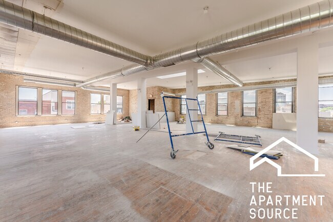 1834 W North Ave in Chicago, IL - Building Photo - Building Photo