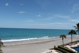 200 S Beach Rd-Unit -302 in Tequesta, FL - Building Photo - Building Photo