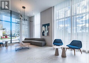 30 Samuel Wood Wy in Toronto, ON - Building Photo - Building Photo