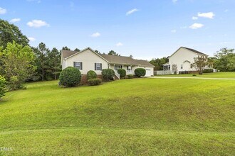 44 Silver Stirrup Ct in Willow Spring, NC - Building Photo - Building Photo