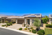 51221 Longmeadow St in Indio, CA - Foto de edificio - Building Photo