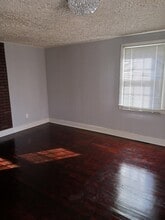 216 Charlotte Ave in Danville, VA - Building Photo - Building Photo