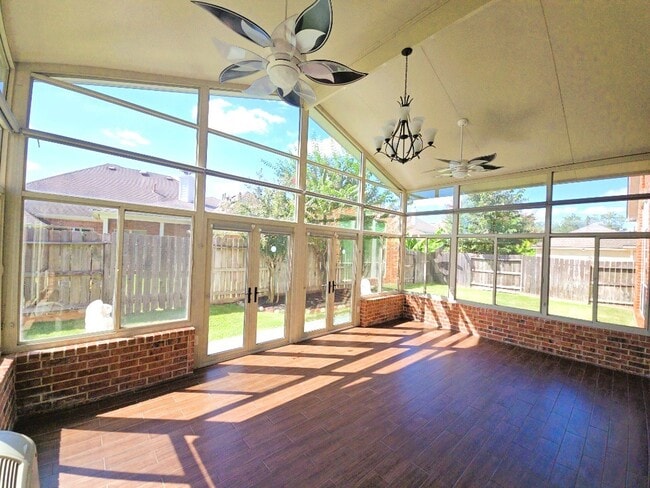 13022 Catalina Grove Ln