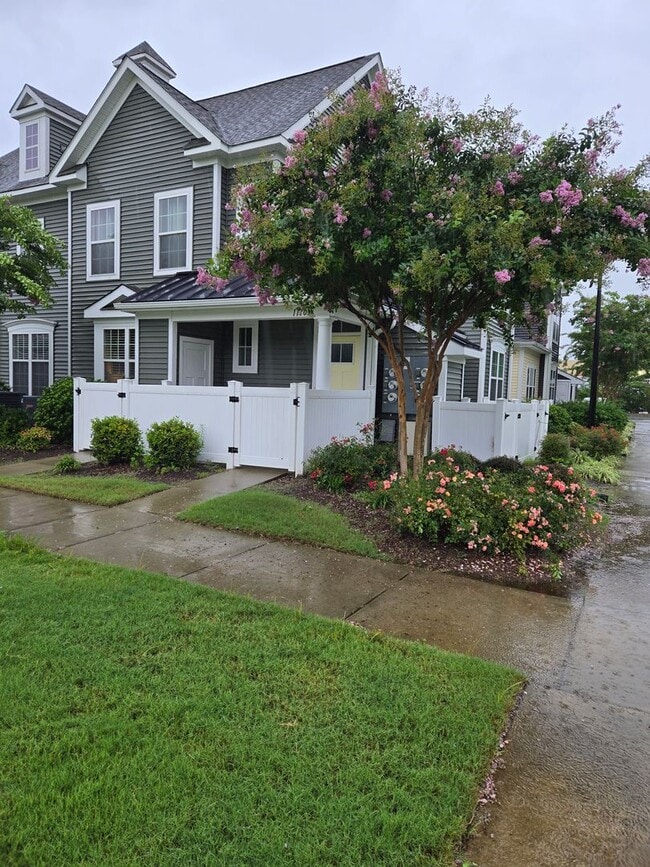 property at 1110 Monarch Ct