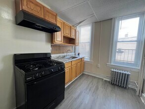 1513 Summit Ave in Union City, NJ - Building Photo - Building Photo