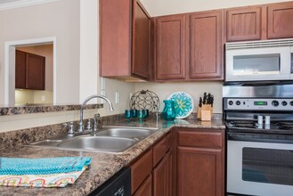 Ultris Island Park in Shreveport, LA - Building Photo - Building Photo