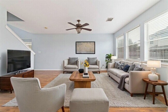 property at 8734 Rainglen Ln