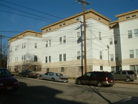 808 Cleveland Ave in Cincinnati, OH - Building Photo - Building Photo