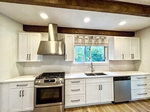 5709 Vincent Rd in Chattanooga, TN - Building Photo - Building Photo