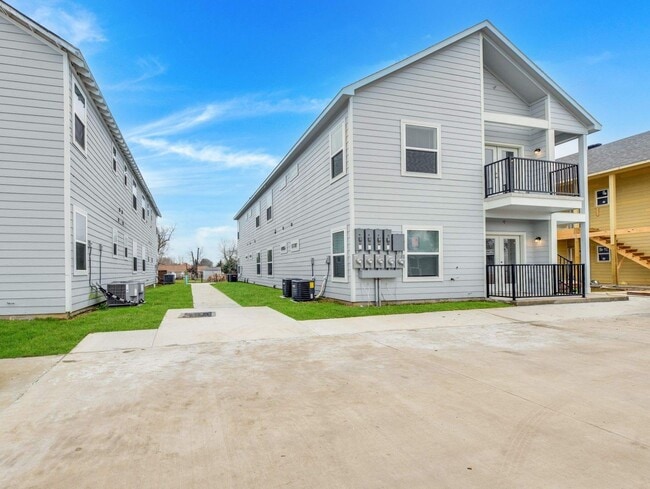 property at 430 Schmidt Rd