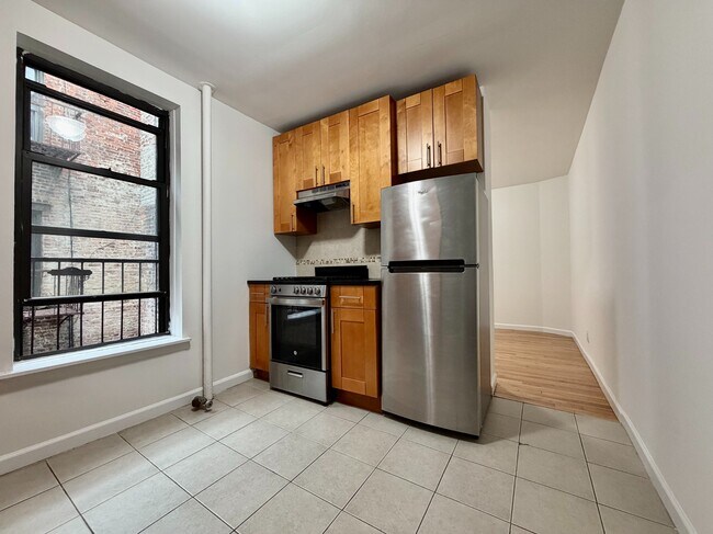 401 E 68th St in New York, NY - Foto de edificio - Building Photo