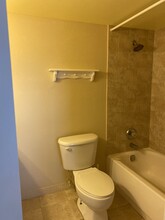 5500 NW 2nd Ave, Unit East Boca Apartment in Boca Raton, FL - Building Photo - Building Photo