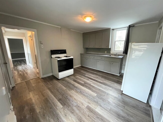 30 Wentworth St in Saint John, NB - Building Photo - Building Photo