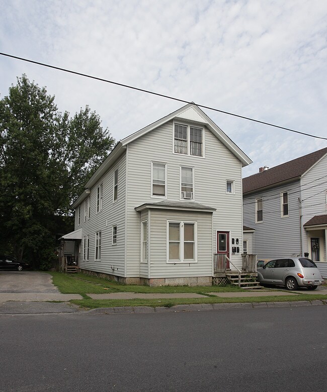 21 S Melcher St in Johnstown, NY - Building Photo - Building Photo