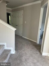 329 Kirby St in Manassas Park, VA - Building Photo - Building Photo
