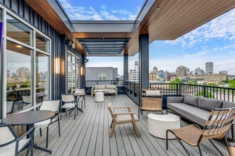 Taxco Apartments in Milwaukee, WI - Foto de edificio - Interior Photo