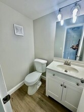 524 Fanshaw M in Boca Raton, FL - Building Photo - Building Photo
