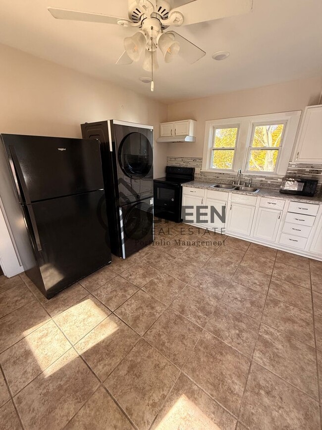 170 N Michigan Ave in Bradley, IL - Building Photo - Building Photo