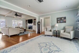 12318 Woodthorpe Ln in Houston, TX - Building Photo - Building Photo