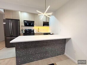 30-42-42 50th St in Queens, NY - Building Photo - Building Photo