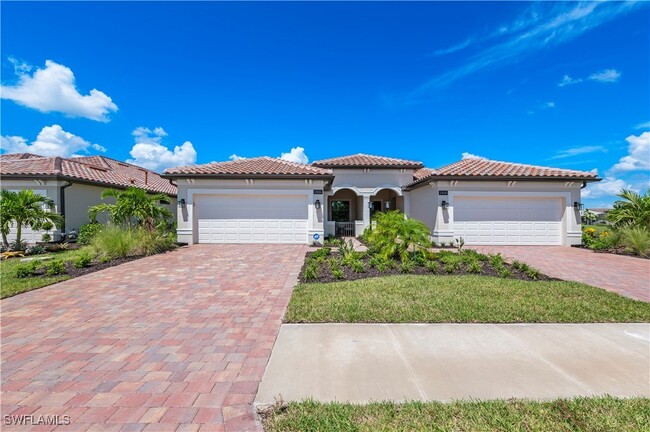 17434 Caravita Ln in Ft. Myers, FL - Foto de edificio - Building Photo