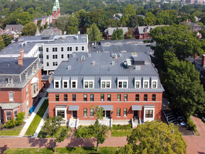 Deering Place Apartments in Portland, ME - Foto de edificio - Building Photo