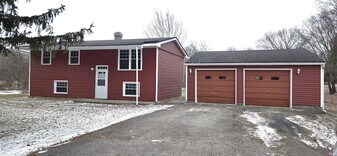 5297 W 100 S in Wabash, IN - Building Photo