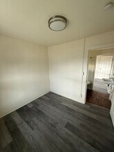 308 S Broad St in Klamath Falls, OR - Building Photo - Building Photo