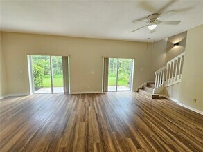 20225 Vintage Oaks Pl in Tampa, FL - Building Photo - Building Photo