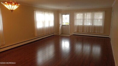 48 Rodhos St in Toms River, NJ - Building Photo - Building Photo
