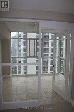 3-1703 Marine Parade Dr in Toronto, ON - Building Photo - Building Photo