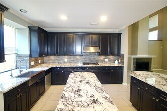 4415 Crimson Ct in Sugar Land, TX - Building Photo - Building Photo