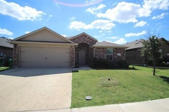 2247 Bryant Ln in Fate, TX - Building Photo - Building Photo