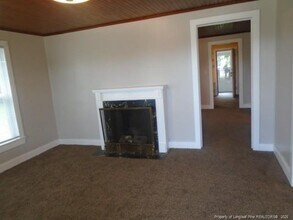 5829 Butler St in Hope Mills, NC - Building Photo - Building Photo