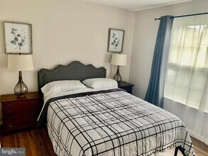 2104 Sayan Ct in Temple Hills, MD - Building Photo - Building Photo