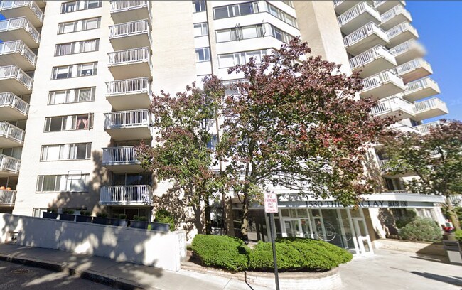 1531 Beacon St in Brookline, MA - Building Photo - Building Photo