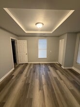 406 S Oak St in Iola, KS - Building Photo - Building Photo