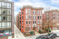 1418 W St NW in Washington, DC - Foto de edificio - Building Photo